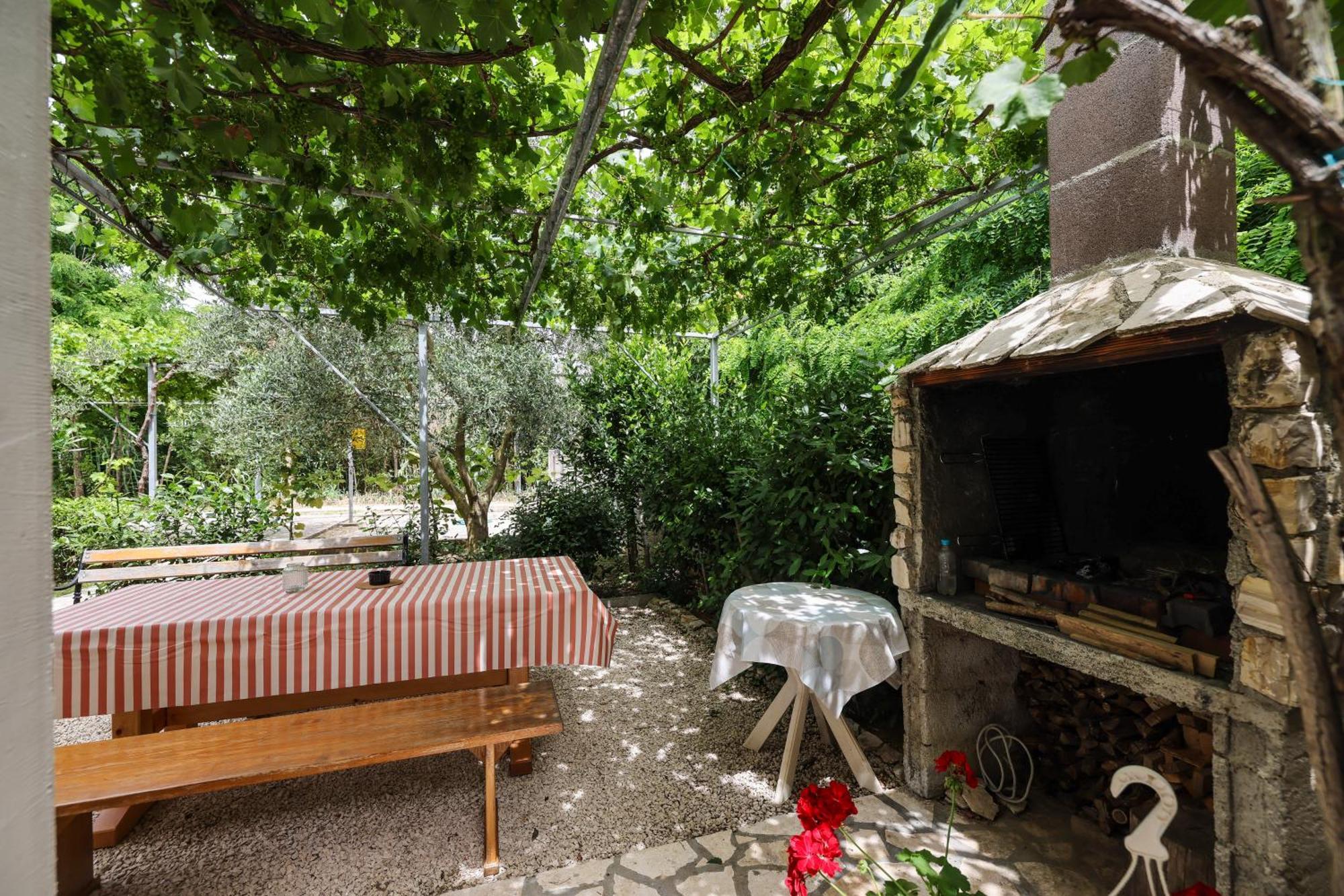 Apartments Kika نين المظهر الخارجي الصورة