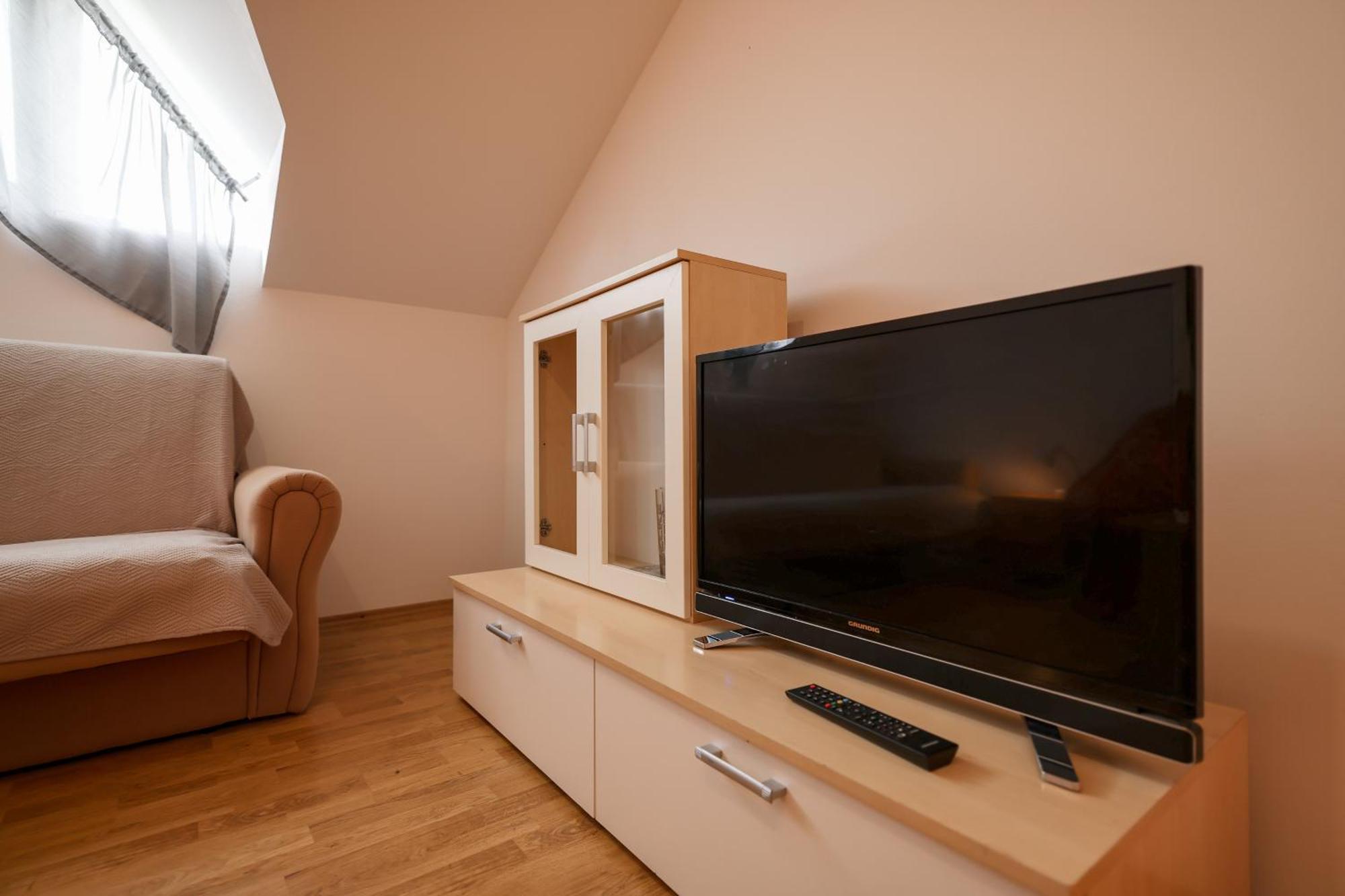 Apartments Kika نين المظهر الخارجي الصورة