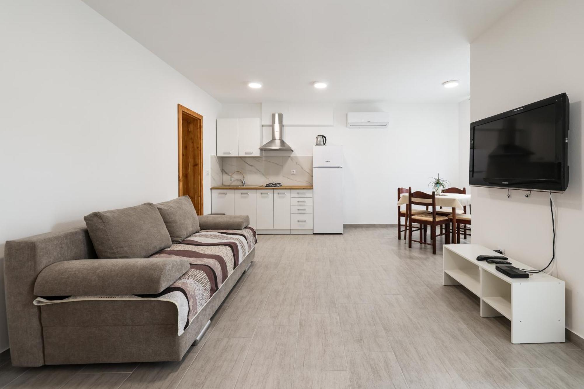 Apartments Kika نين المظهر الخارجي الصورة