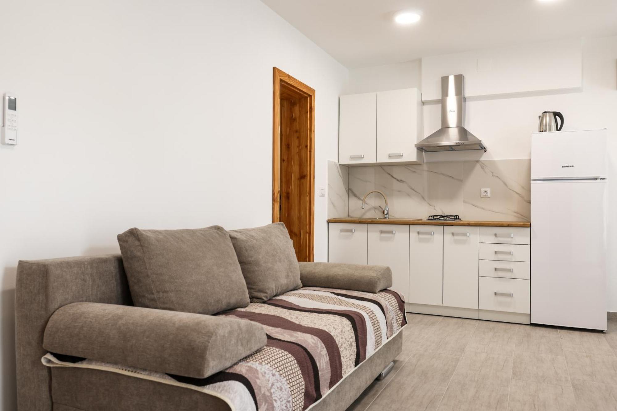 Apartments Kika نين المظهر الخارجي الصورة
